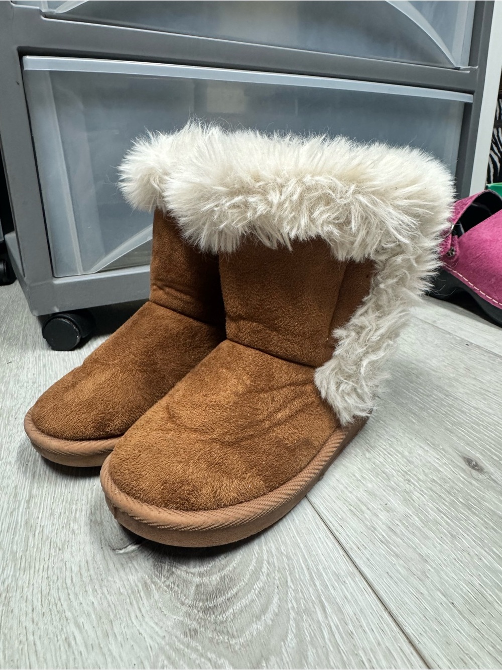 Kids Cozy Faux-Fur Lined Brown Boot Slippers